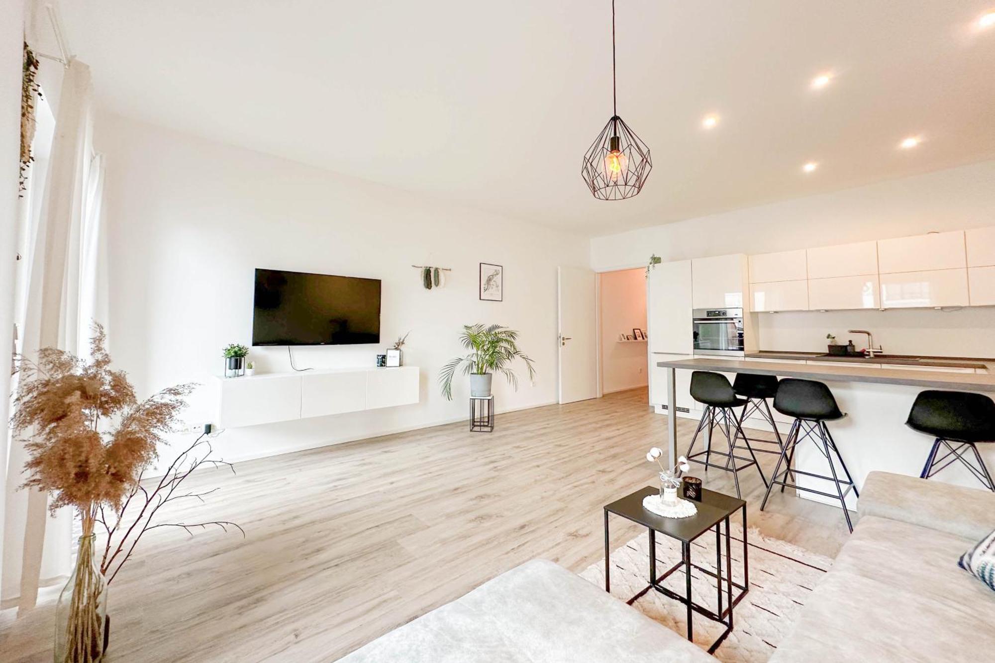 Apartment Modernes Trierer Cityloft Mit Grossem Balkon *