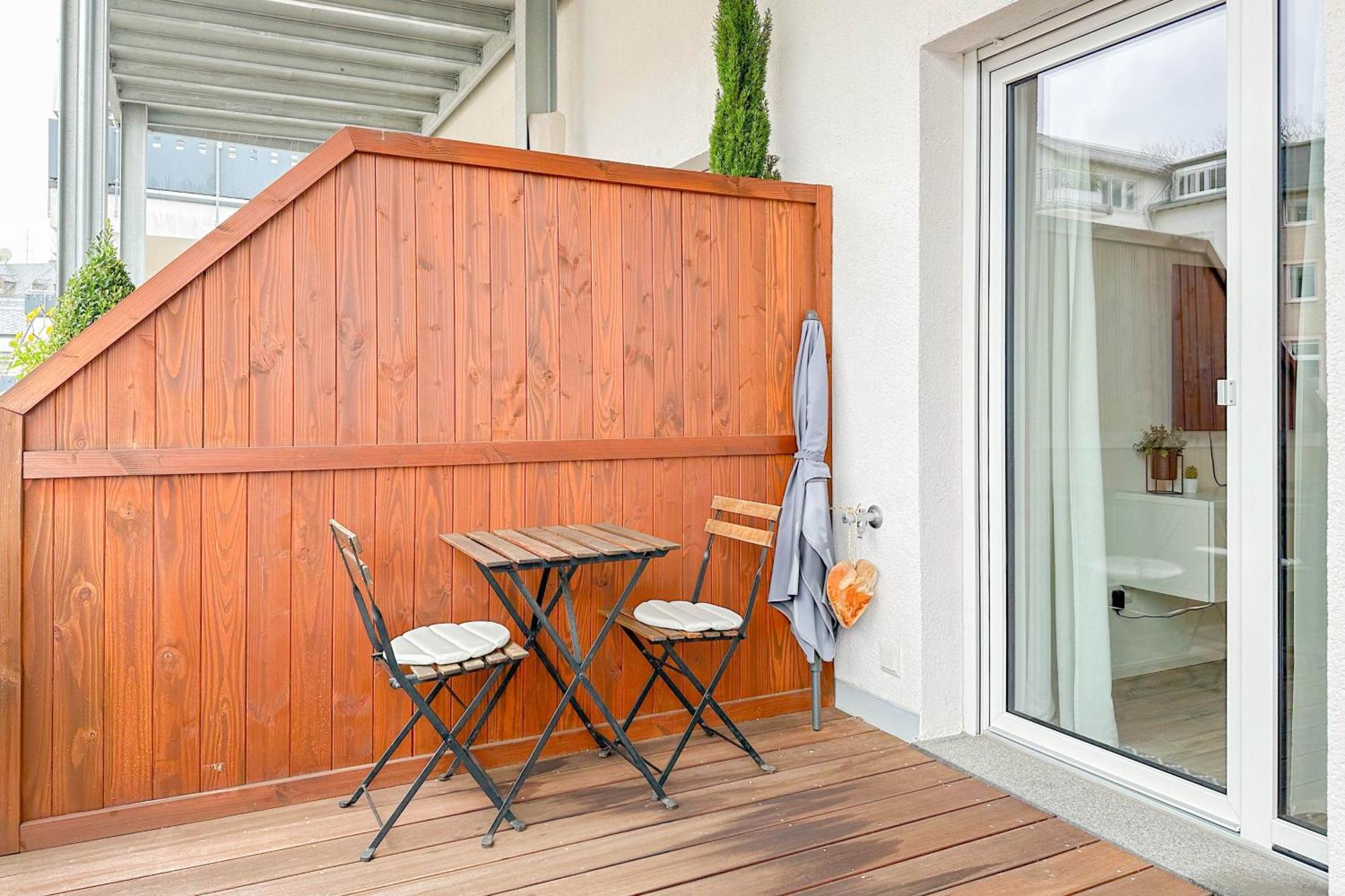 Modernes Trierer Cityloft Mit Grossem Balkon Apartment