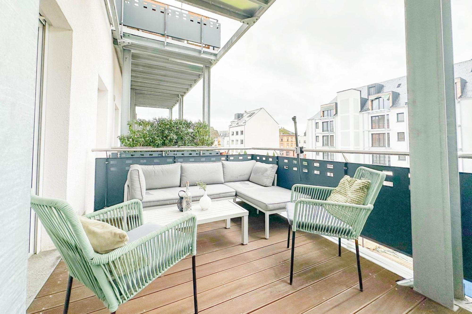 Modernes Trierer Cityloft Mit Grossem Balkon